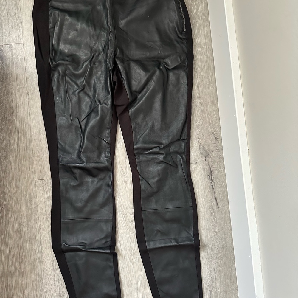 White House Black Market Black Skinny Leggings